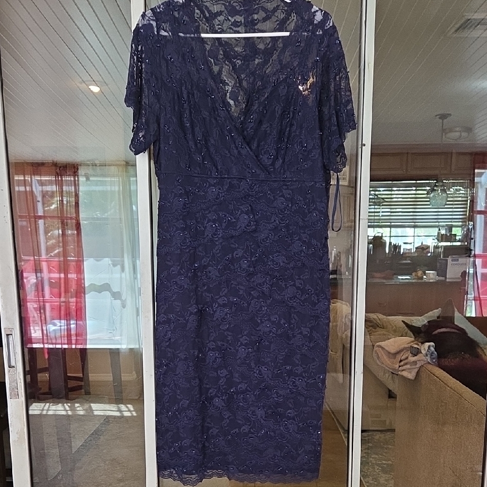 MARINA Deep Blue Lace Midi Dress